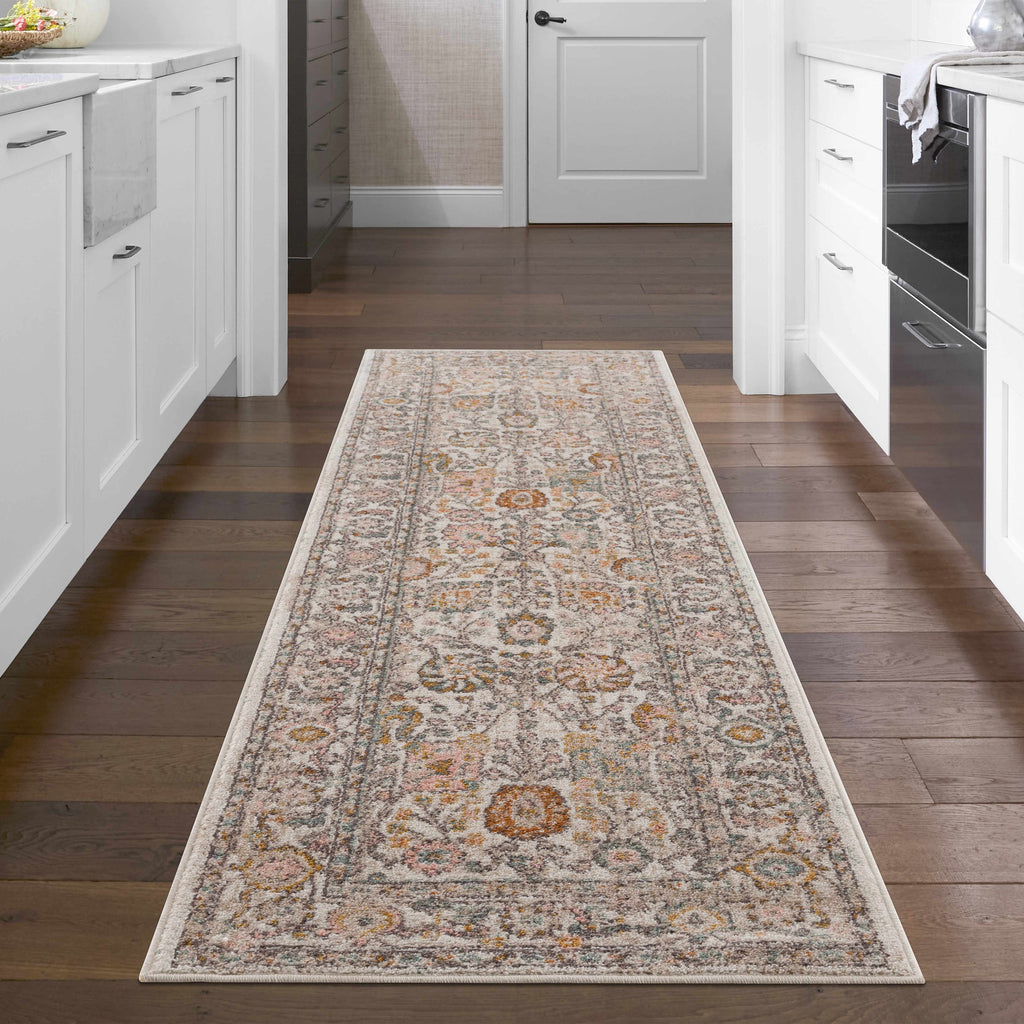 Herstmonceux Traditional Area Rug – Multicolor Medium Pile