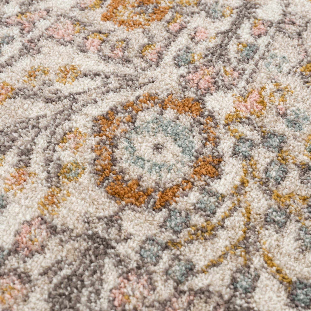 Herstmonceux Traditional Area Rug – Multicolor Medium Pile