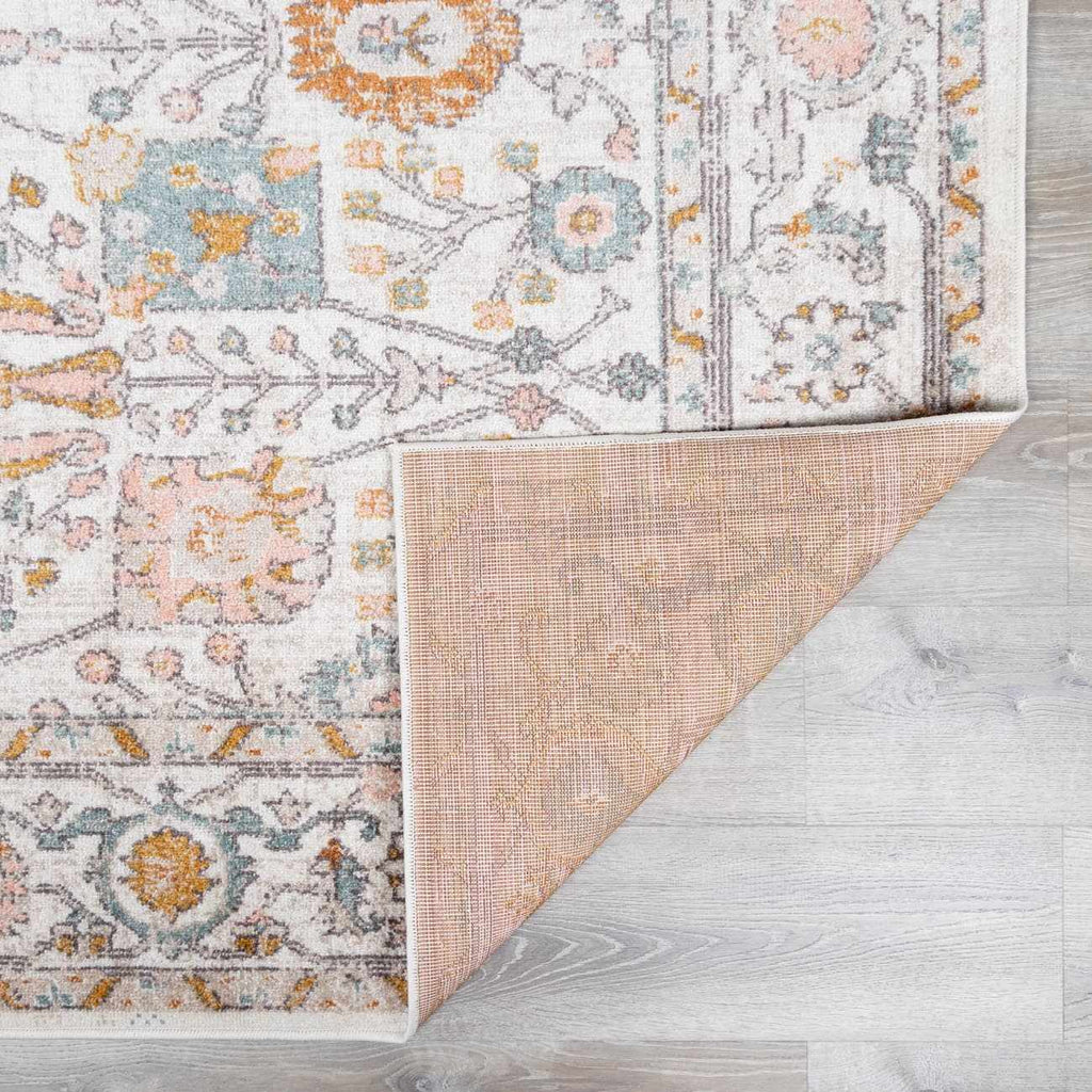 Herstmonceux Traditional Area Rug – Multicolor Medium Pile