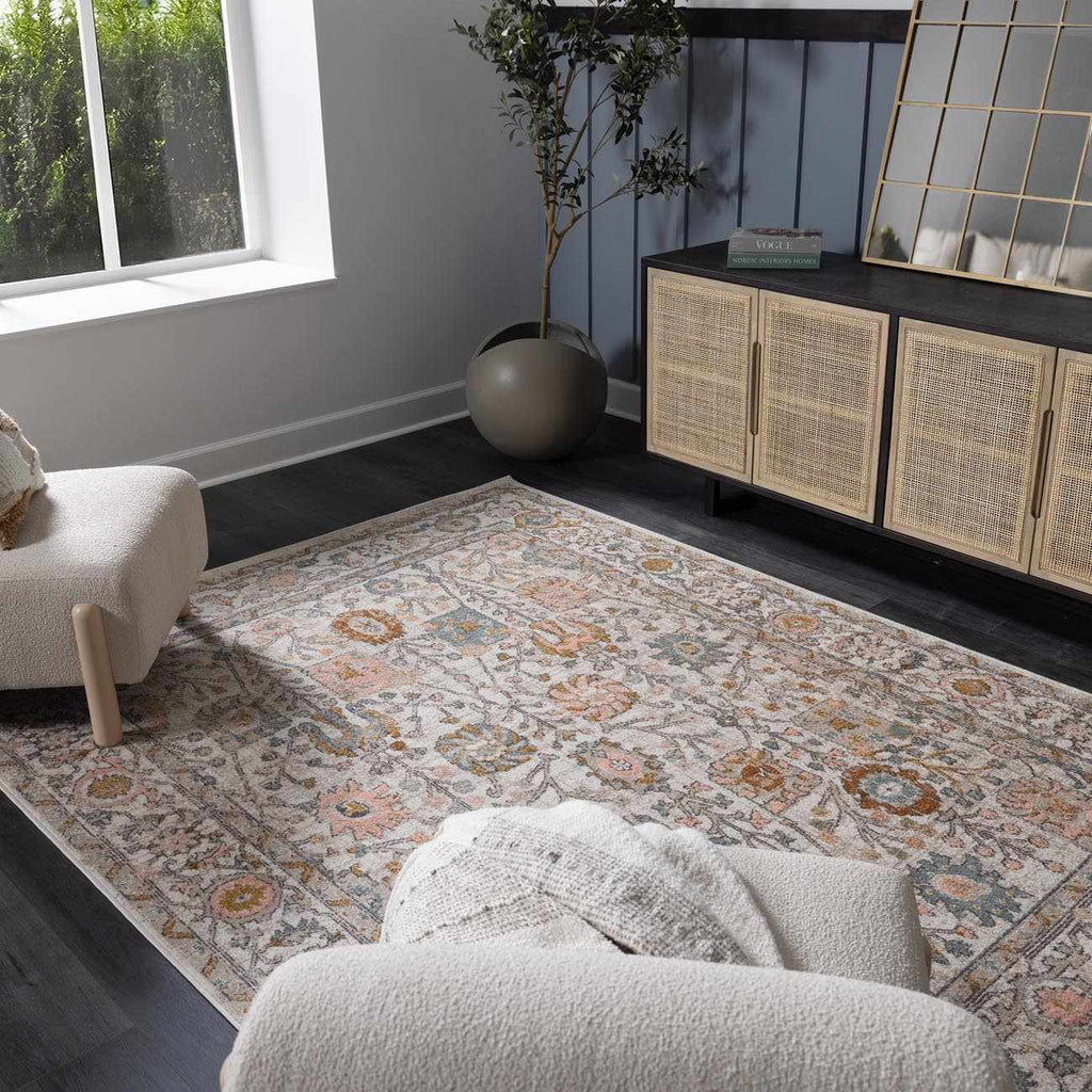 Herstmonceux Traditional Area Rug – Multicolor Medium Pile