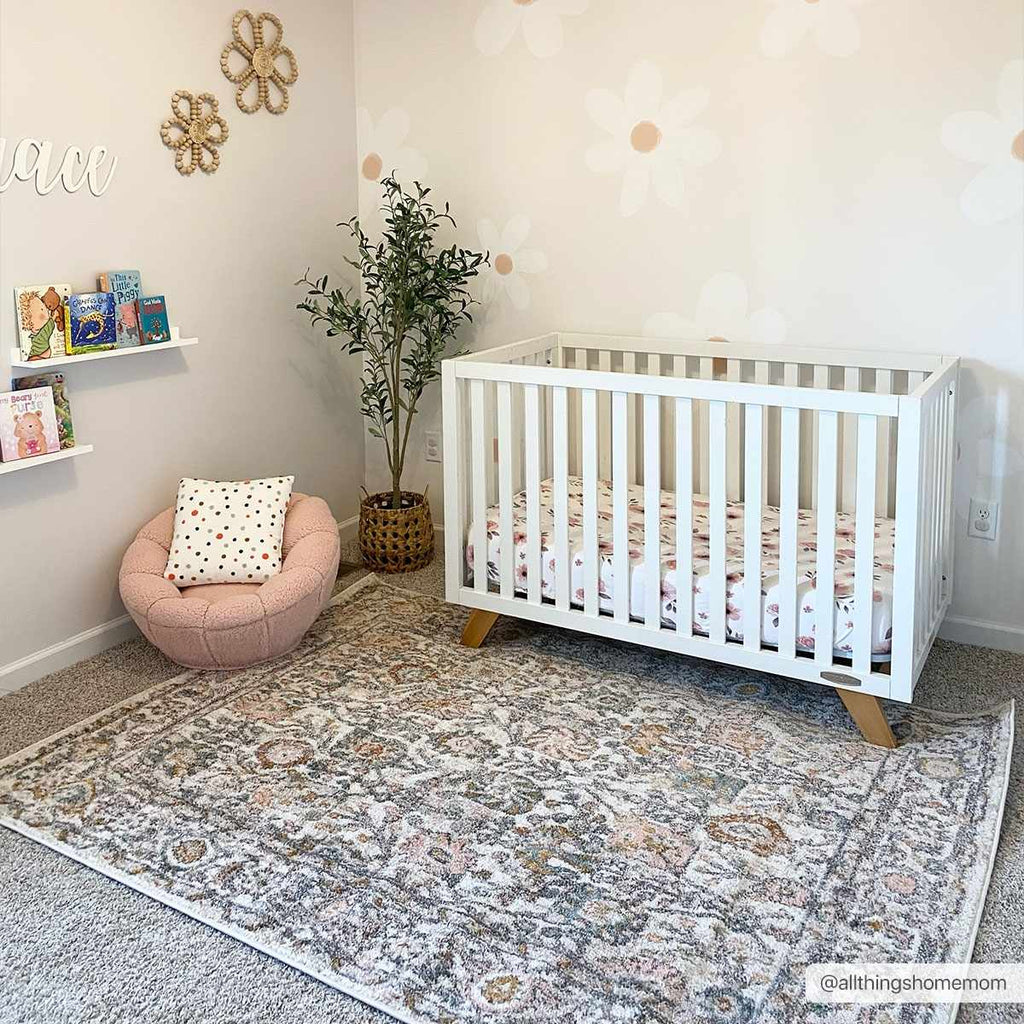 Herstmonceux Traditional Area Rug – Multicolor Medium Pile